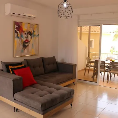 Sirena - Holiday Flat Paphos